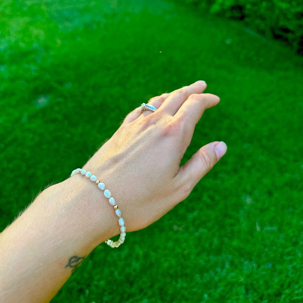 Fresh water pearl and 14K gold bracelet
